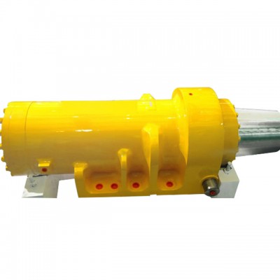 Plunger type hydraulic cylinder